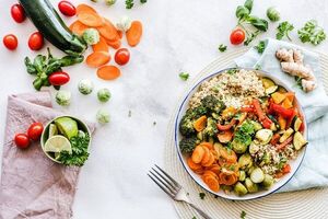 تغذیه سالم برای غلبه بر گرمازدگی تغذیه سالم برای غلبه بر گرمازدگی